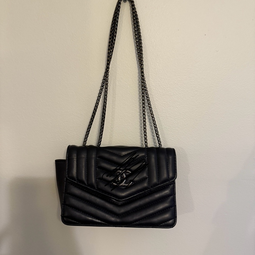 Black Quilted Chain Shoulder Bag